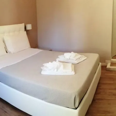 Km 0 Dal Centro By Tiziana Monaldi Guest house
