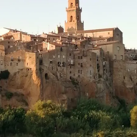 Km 0 Dal Centro By Tiziana Monaldi Vendégház Pitigliano