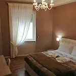 Km 0 Dal Centro By Tiziana Monaldi 4*