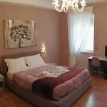 Km 0 Dal Centro By Tiziana Monaldi Maison d'hôtes Pitigliano